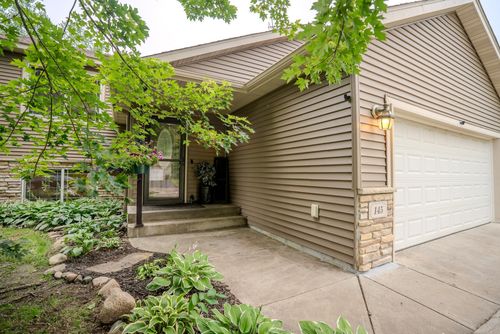 145 Boulder Pl, Randall, MN, 56475-2489 | Card Image