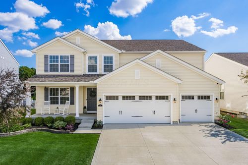 171 Chestnut Commons Dr, Commercial Point, OH, 43116-7502 | Card Image