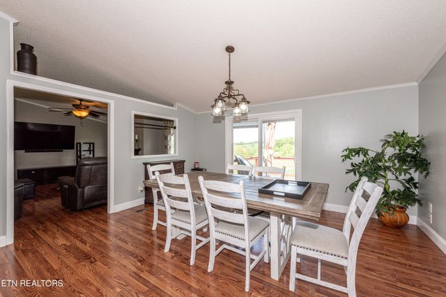 Formal dining space | Image 18