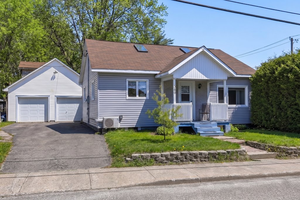 Residential in Gatineau (Buckingham)