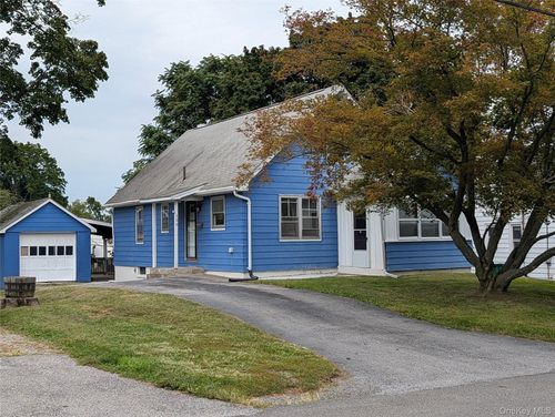 106 Depuyster Ave, Beacon, NY, 12508-3550 | Card Image