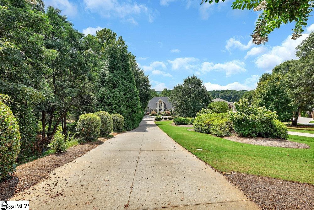 Shore Dr, Anderson, SC 29625