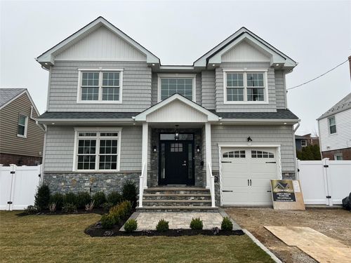 245 Kilburn Rd S, Garden City, NY, 11530-5630 | Card Image