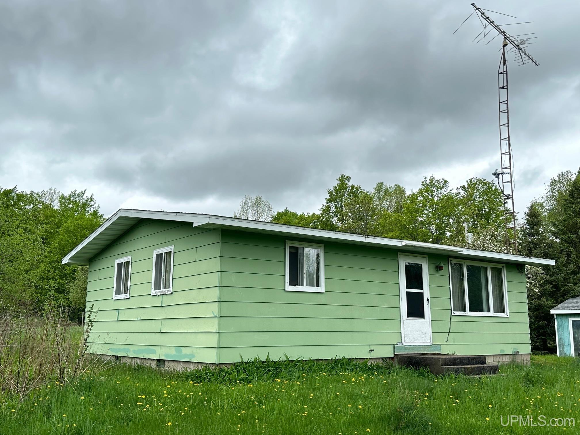 Old Beechwood Rd, Iron River, MI 49935