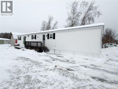 5 Brookview Ave, Sussex Corner, NB, E4E2W3 | Card Image