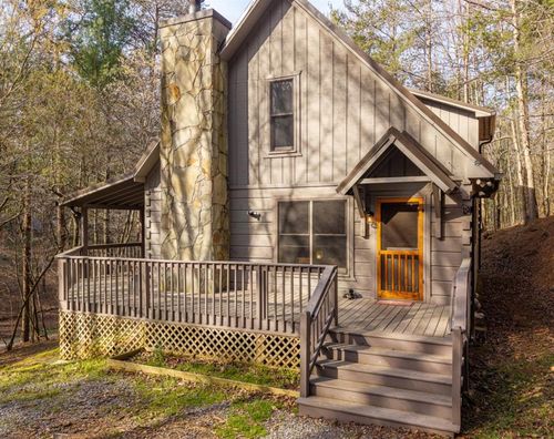 19 Blackberry Falls Ln, Ellijay, GA, 30536-6819 | Card Image