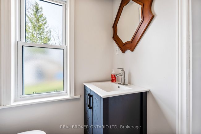 4196 Walkers Dr, House other with 3 bedrooms, 2 bathrooms and 6 parking in Glencoe ON | Image 16