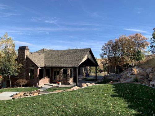 350 Pine Crest Cir, Wellsville, UT, 84339-4900 | Card Image