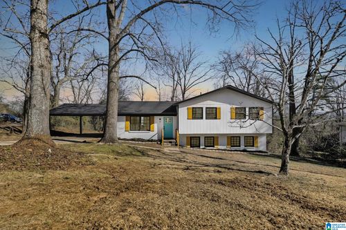 3913 Rock Ridge Rd, IRONDALE, AL, 35210-3716 | Card Image