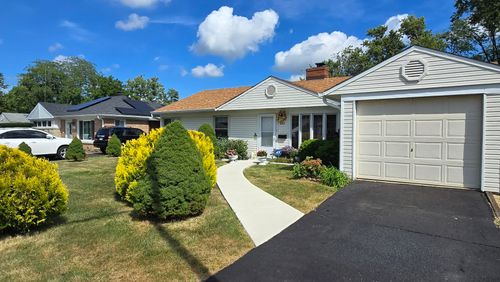 250 Marquette St, Park Forest, IL, 60466-1951 | Card Image