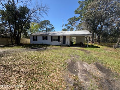 4301 Briggs St, Moss Point, MS, 39563-5415 | Card Image