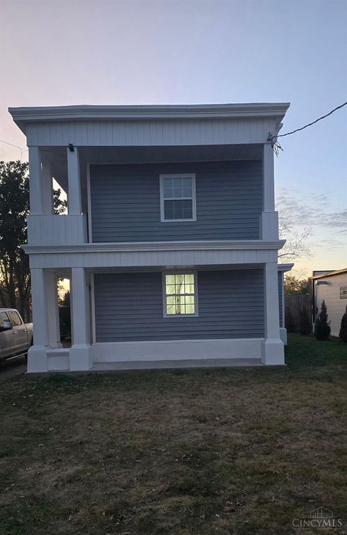 715 Overlook Ave, Cincinnati, OH, 45238-4921 | Card Image