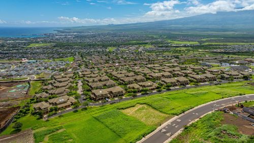 614 Kauna Lipo Dr, Wailuku, HI, 96793-3563 | Card Image