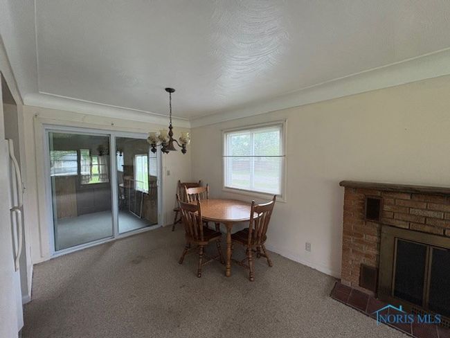 23695 E Second St, House other with 3 bedrooms, 1 bathrooms and null parking in Grand Rapids OH | Image 8