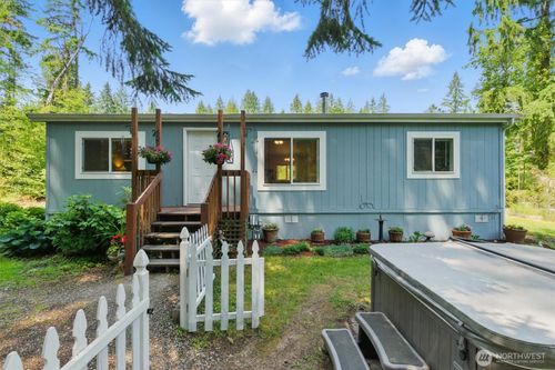 17913 51st St Nw, Vaughn, WA, 98394-9600 | Card Image