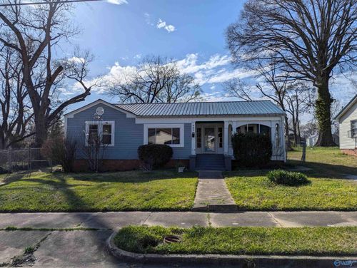 903 Spruce St, Gadsden, AL, 35901-3858 | Card Image