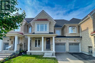 525 Terrace Way, Townhouse with 4 bedrooms, 3 bathrooms and 2 parking in Oakville ON | Image 1