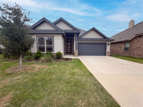 612 Wood Brook Ln, Burleson, TX, 76028-0138 | Card Image