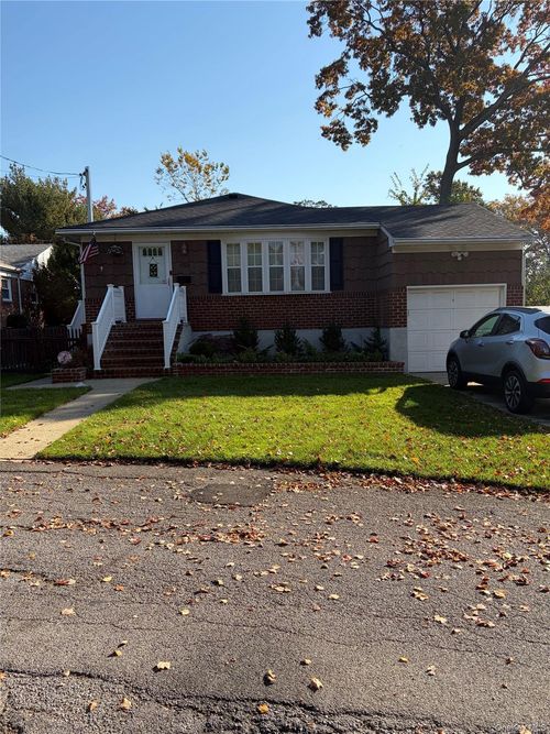 1769 East Drive, Hempstead, NY, 11566 | Card Image