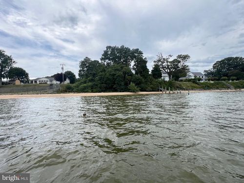 3101 Riverview Dr, COLONIAL BEACH, VA, 22443-4705 | Card Image