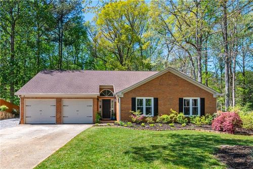 192 Wyndham Lakes Ct Nw, Dallas, GA, 30157-6537 | Card Image