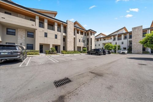 unit-9-10413 Nw 82nd St, Doral, FL, 33178-4090 | Card Image
