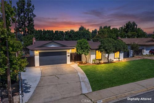 587 Sycamore Ave, Claremont, CA, 91711-5553 | Card Image
