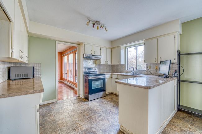 6531 Dunsany Pl, House other with 4 bedrooms, 3 bathrooms and 2 parking in Richmond BC | Image 10