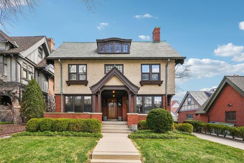 2518 N Terrace Ave, Milwaukee, WI, 53211-3820 | Card Image