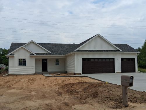 8069 Buck Ave, Galesburg, MI, 49053-7750 | Card Image
