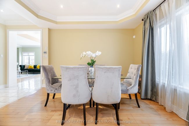 5 Belleville Dr, House other with 6 bedrooms, 5 bathrooms and 6 parking in Brampton ON | Image 10