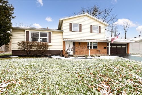 32 Black Walnut Drive, Greece, NY, 14615 | Card Image