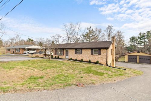 1471 Mud Pike, Christiansburg, VA, 24073-4241 | Card Image