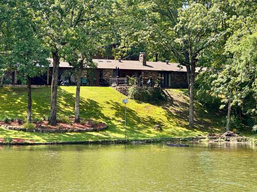 121 Kathy Ln, Hot Springs, AR, 71913-8958 | Card Image