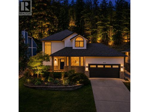 670 Cassiar Rd, Kelowna, BC, V1V1M6 | Card Image