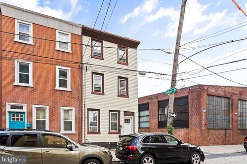 18 E Columbia Ave, PHILADELPHIA, PA, 19125-4408 | Card Image