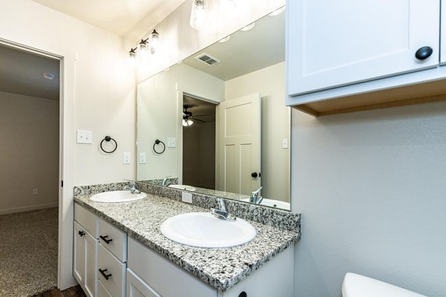 2532 138 Th St, House other with 2 bedrooms, 3 bathrooms and null parking in Lubbock TX | Image 24