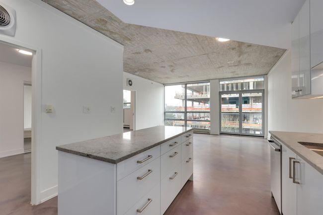 604 - 919 Station St, Condo with 2 bedrooms, 2 bathrooms and 1 parking in Vancouver BC | Image 6