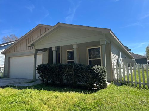 339 Red Clover, Livingston, TX, 77351-9129 | Card Image