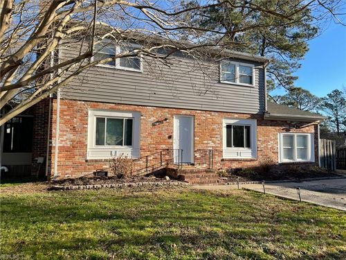 105 Glenn Cv, Seaford, VA, 23696-2545 | Card Image