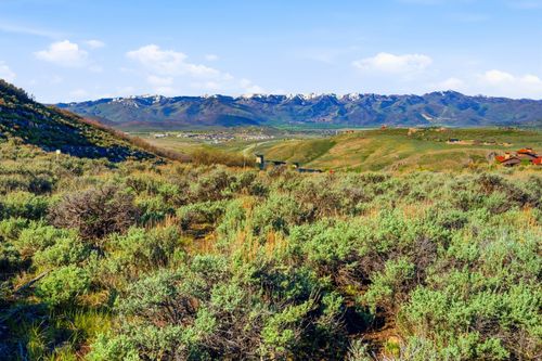 1-2562 E Canyon Gate Rd, Park City, UT, 84098-4982 | Card Image