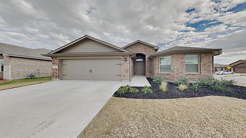 8304 Burma Dr, Fort Worth, TX, 76131-1679 | Card Image
