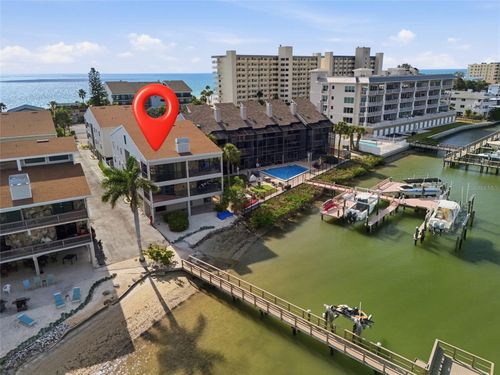 b3-19937 Gulf Blvd, INDIAN SHORES, FL, 33785-2429 | Card Image