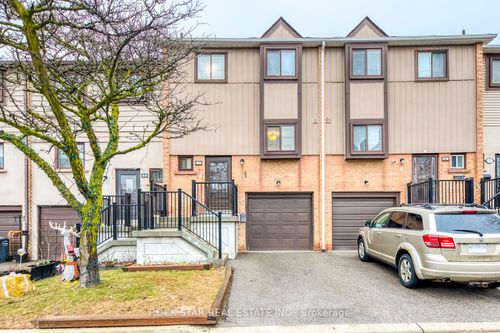 69-5 Moregate Cres, Brampton, ON, L6S3K9 | Card Image