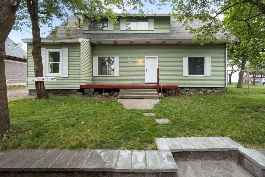 2012 N Cincinnati St, Spokane, WA 99207