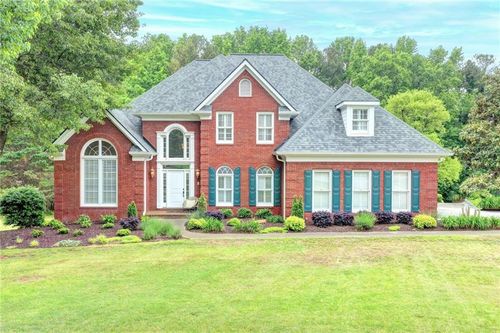 665 Kensington Farms Dr, Milton, GA, 30004-3768 | Card Image