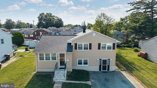 96 Memorial Dr, NEW CASTLE, DE, 19720-1335 | Card Image