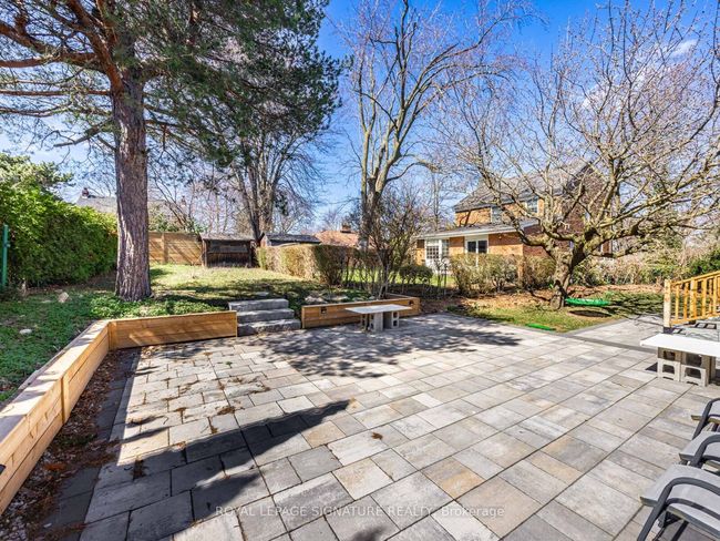 22 Yorkleigh Ave, House other with 6 bedrooms, 4 bathrooms and 4 parking in Etobicoke ON | Image 38