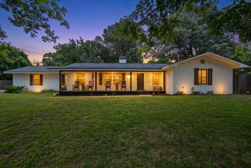 1305 Lion St, Henderson, TX, 75654 | Card Image