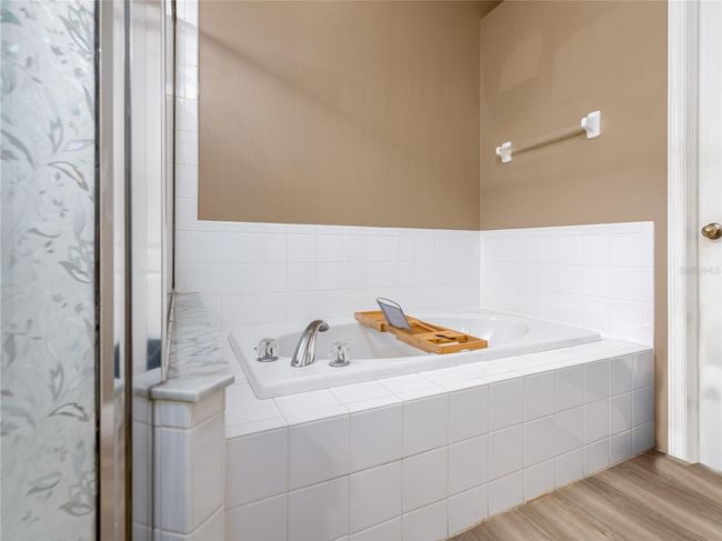 6018 Gannetdale Dr, House other with 5 bedrooms, 2 bathrooms and null parking in LITHIA FL | Image 23